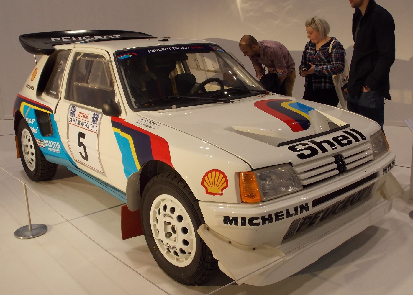 Peugeot 205 T16