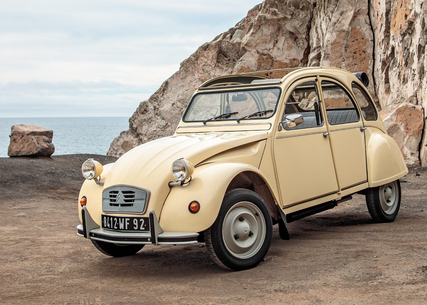 Citröen 2CV bege
