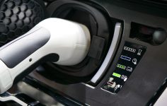 comprar carro elétrico usado