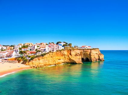 Vista da aldeia do carvoeiro