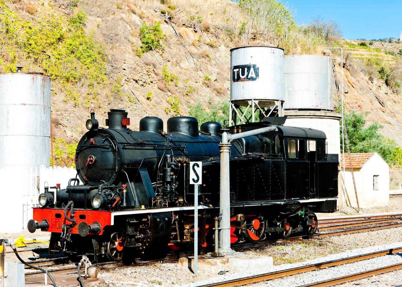 locomotiva no Tua