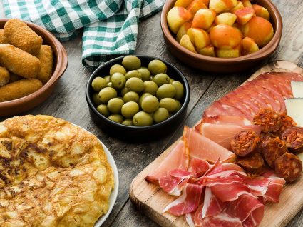 tapas à espanhola