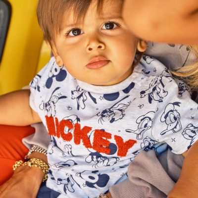 t-shirt disney para bebé