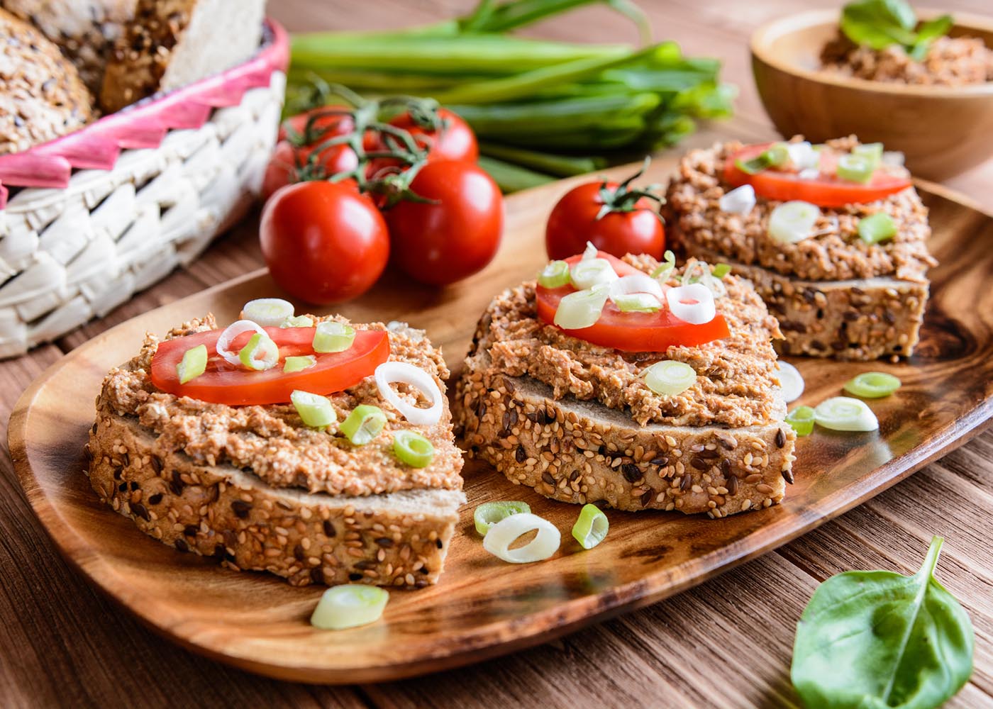 Patê de sardinha com tomate