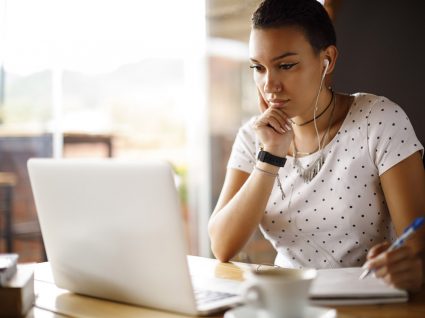 procurar emprego online