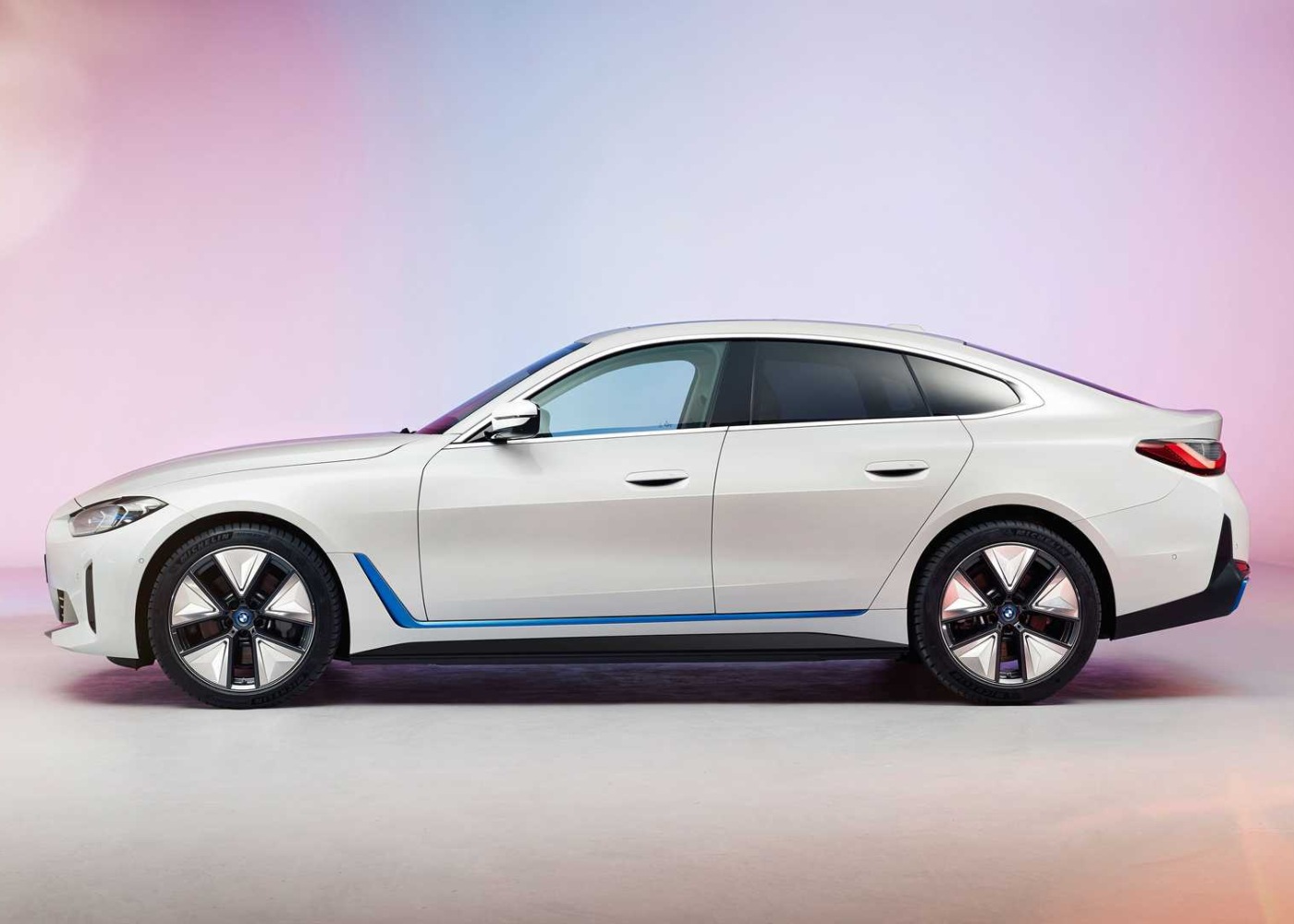 Novo BMW i4