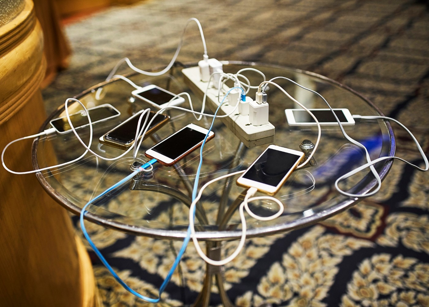 Carregador universal aprovado