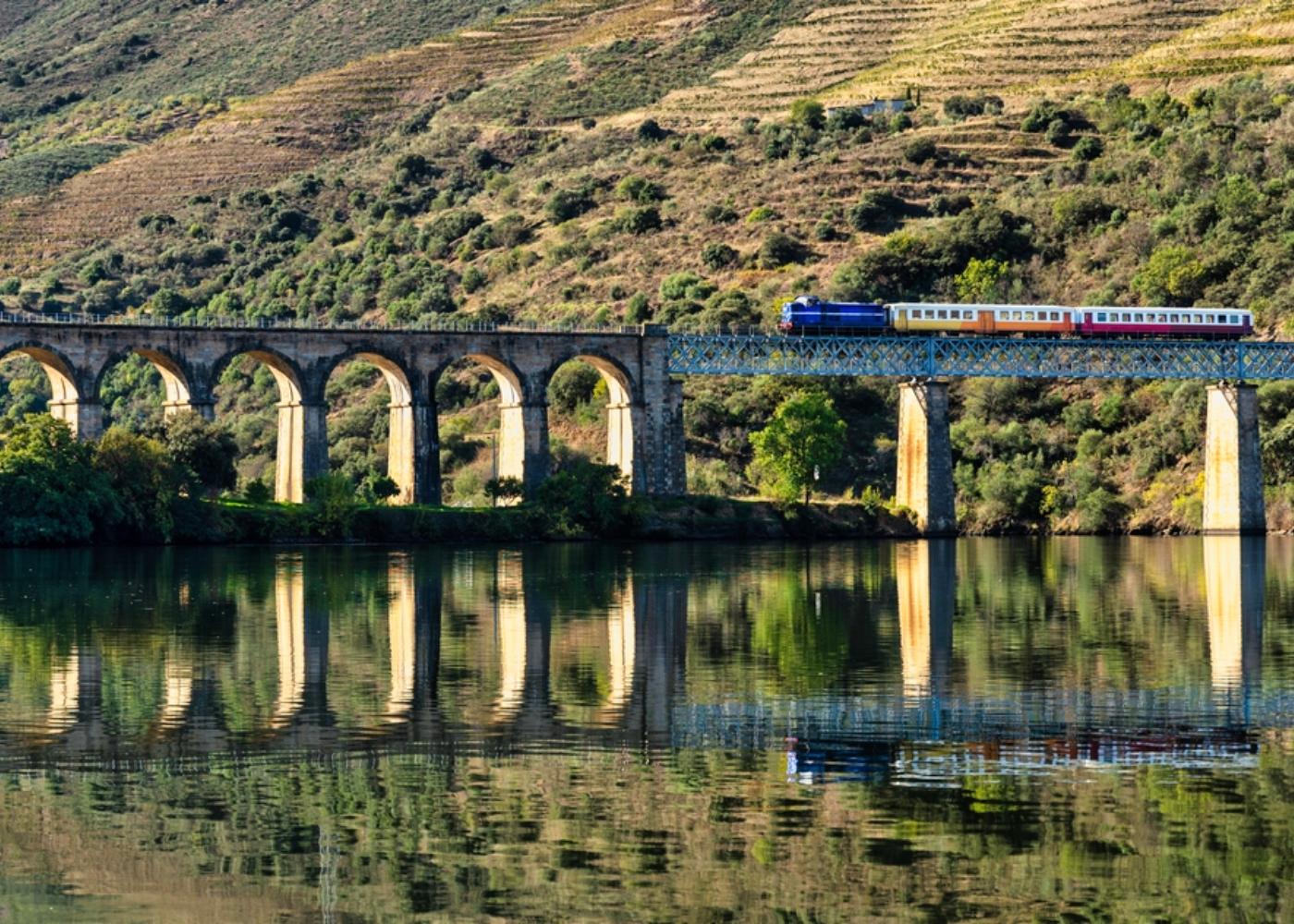 Comboio na Linha do Douro