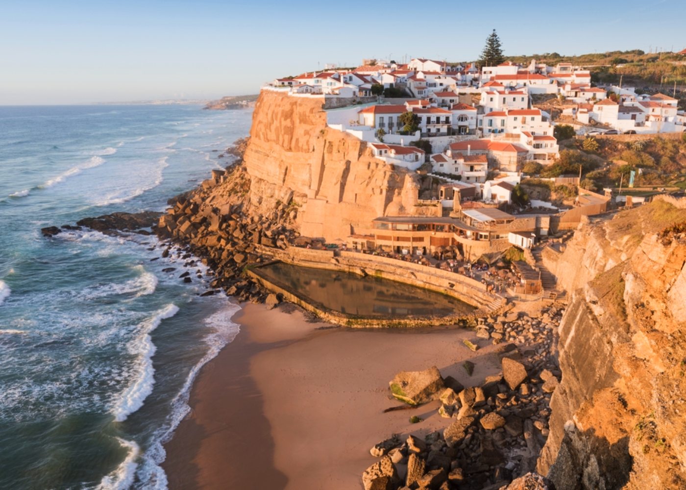 Vista de azenhas do mar