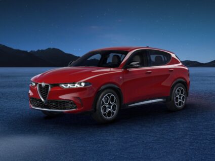 Alfa Romeo Tonale vermelho