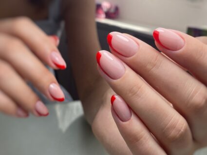 TPO utilizado nas unhas de gel