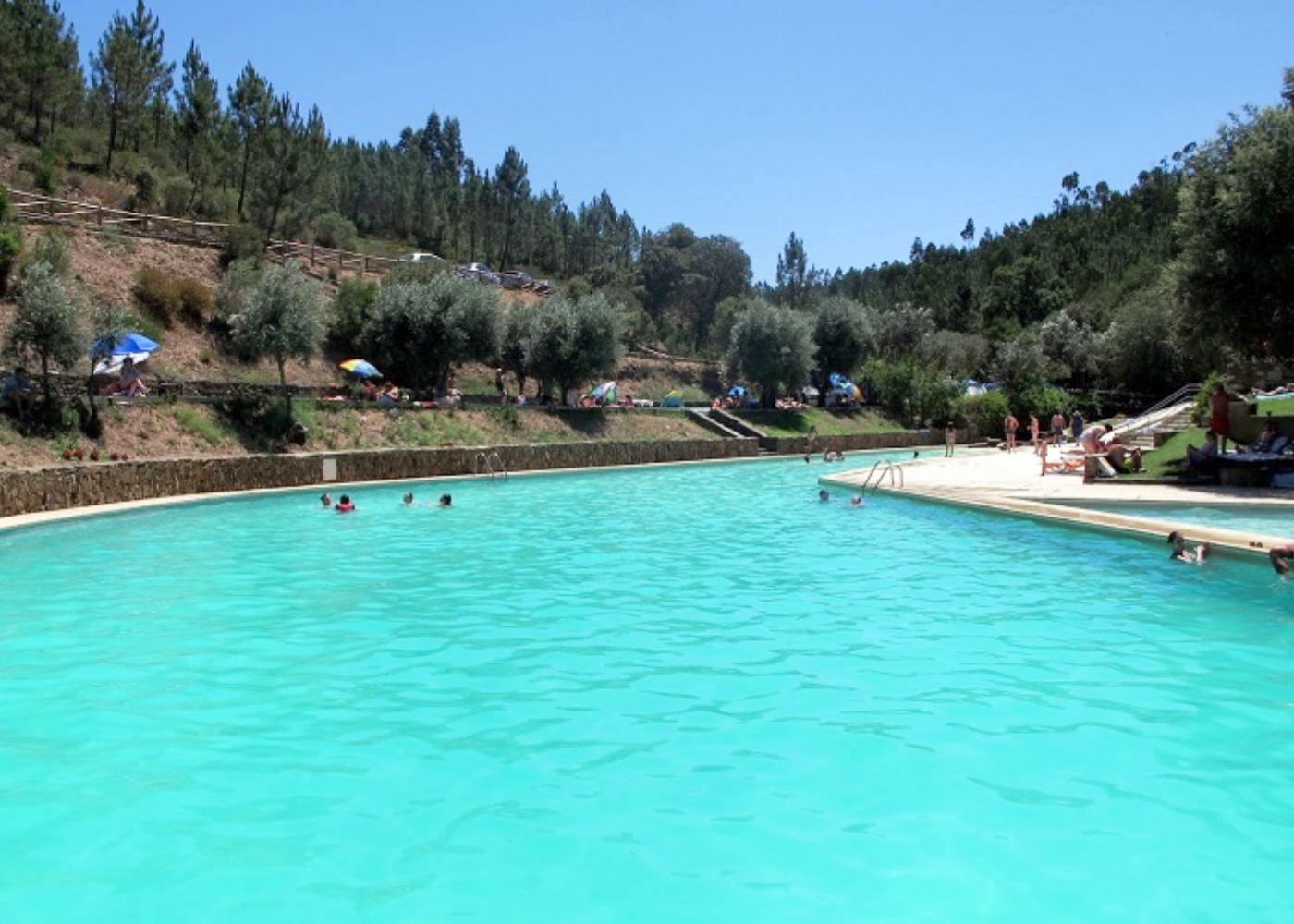 praia fluvial de Cardigos