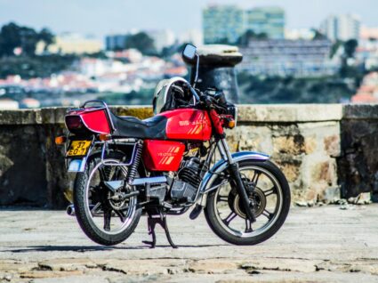 Motorizada SIS Sachs V5