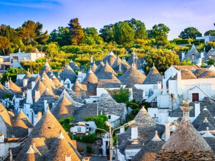 vista da cidade de alberobello