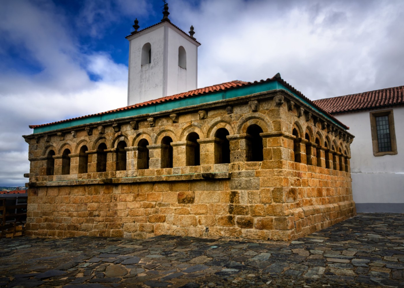 Domus Municipalis em Bragança