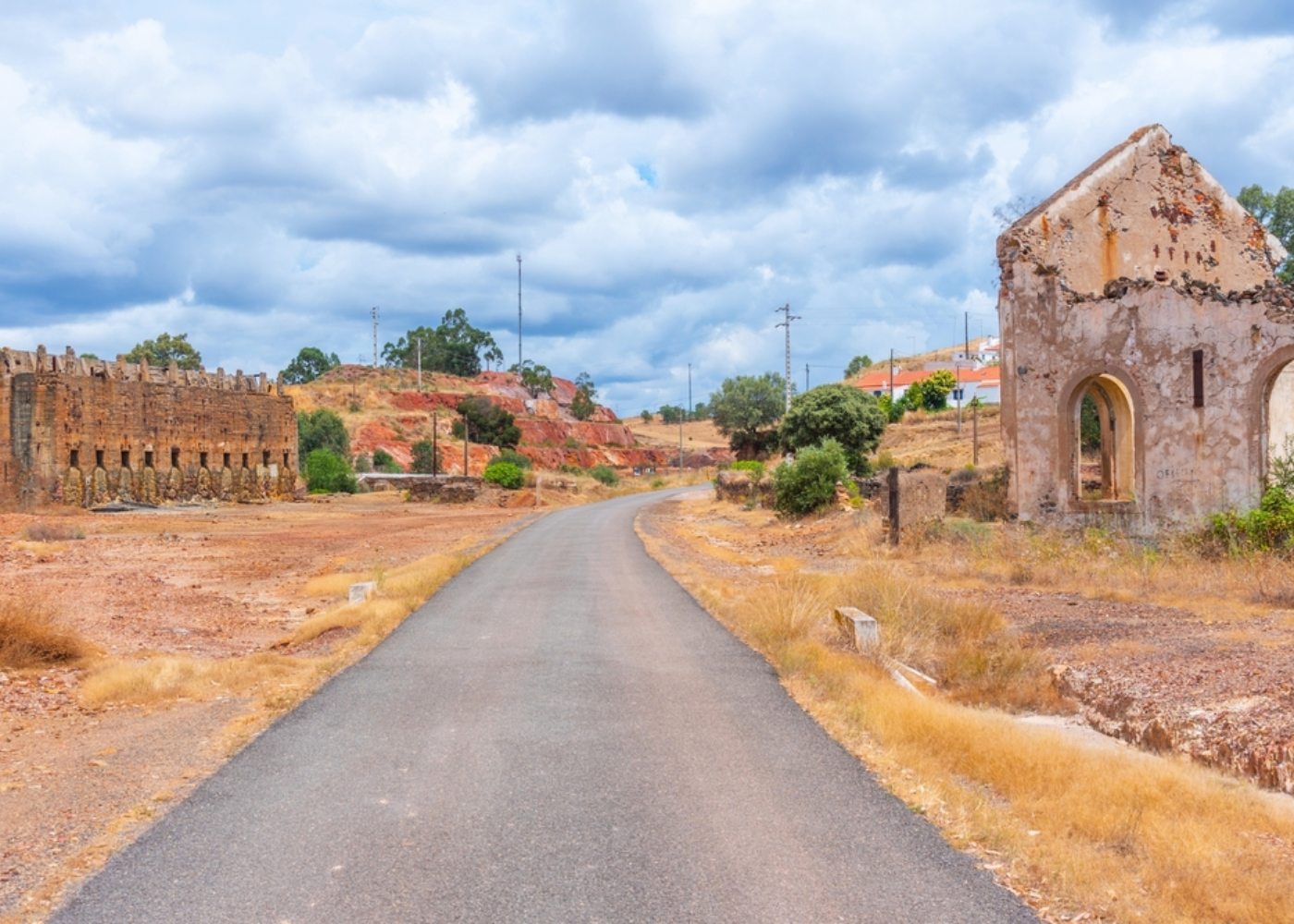 rua que leva às minas de são domingos