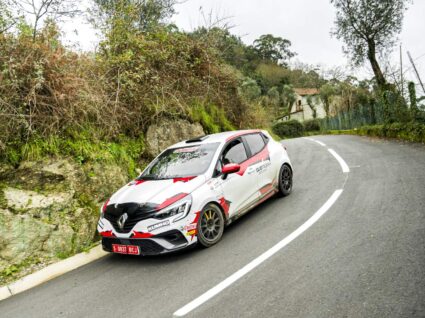 Clio Rally 5