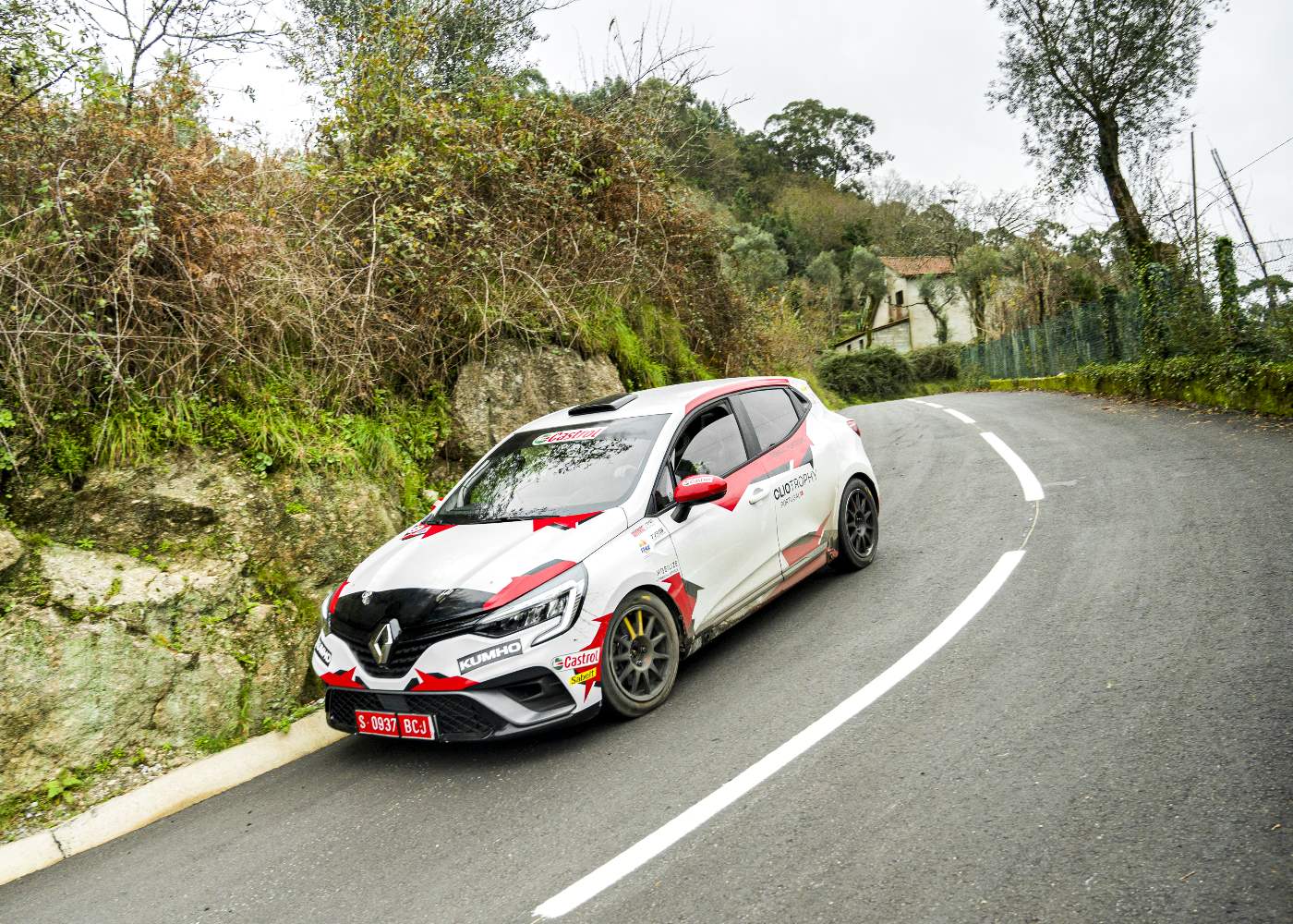 Clio Rally 5