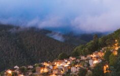 Vista da aldeia de Talasnal