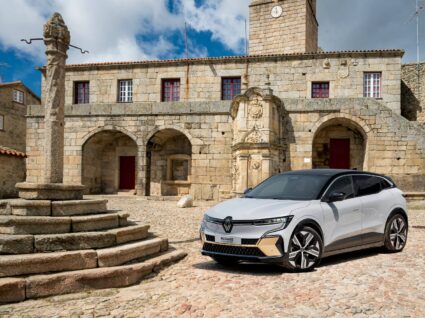 Renault nas aldeias históricas de portugal