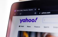 Yahoo no telemóvel