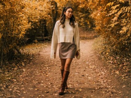 saias curtas e botas de cano alto