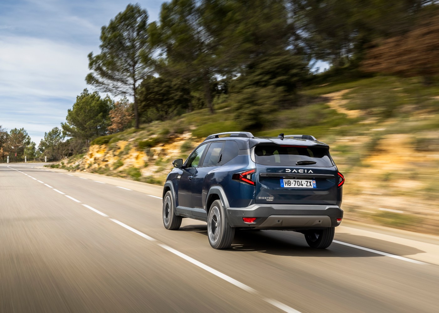 Traseira do Dacia Bigster