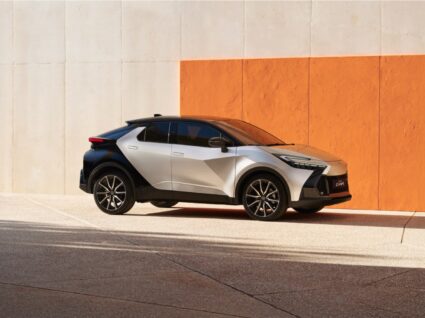 SUV Toyota C-HR