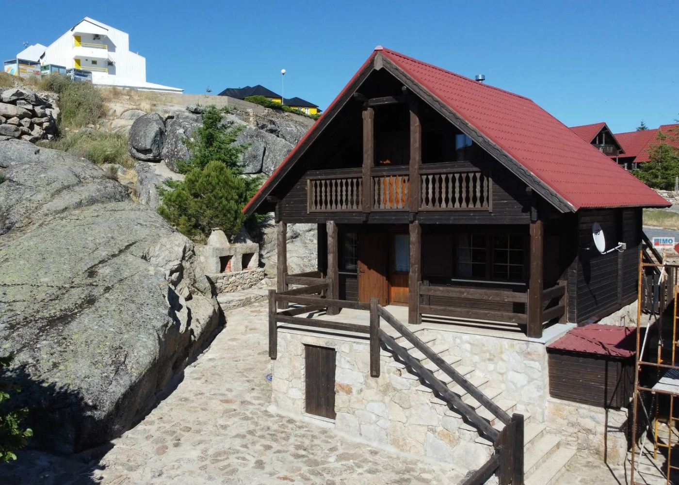 chalés de montanha isolados