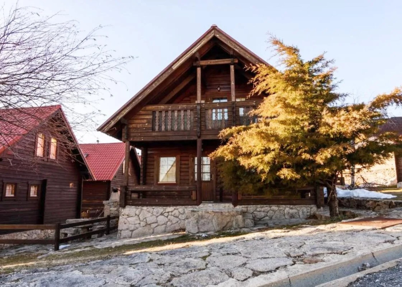 Chalés de montanha em madeira