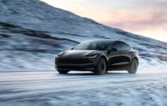 Tesla Model 3 Standard