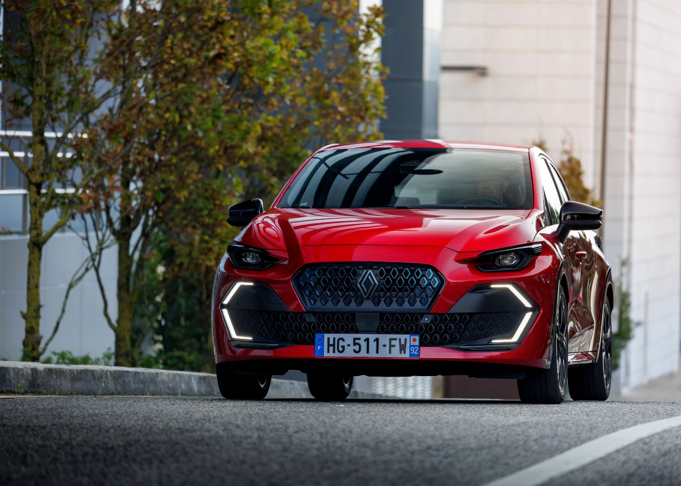 novo renault clio vermelho