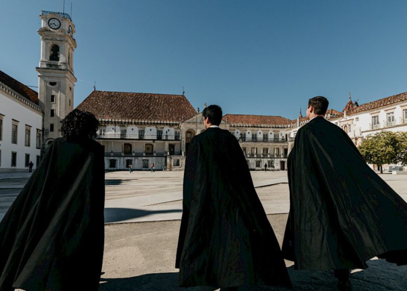 bolsa extra para universitários mais desfavorecidos