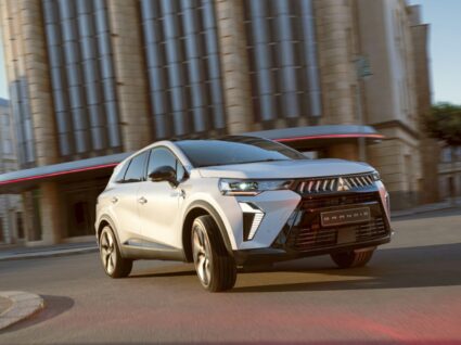 Mitsubishi Grandis branco