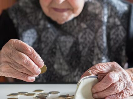 reformados com pensões baixas