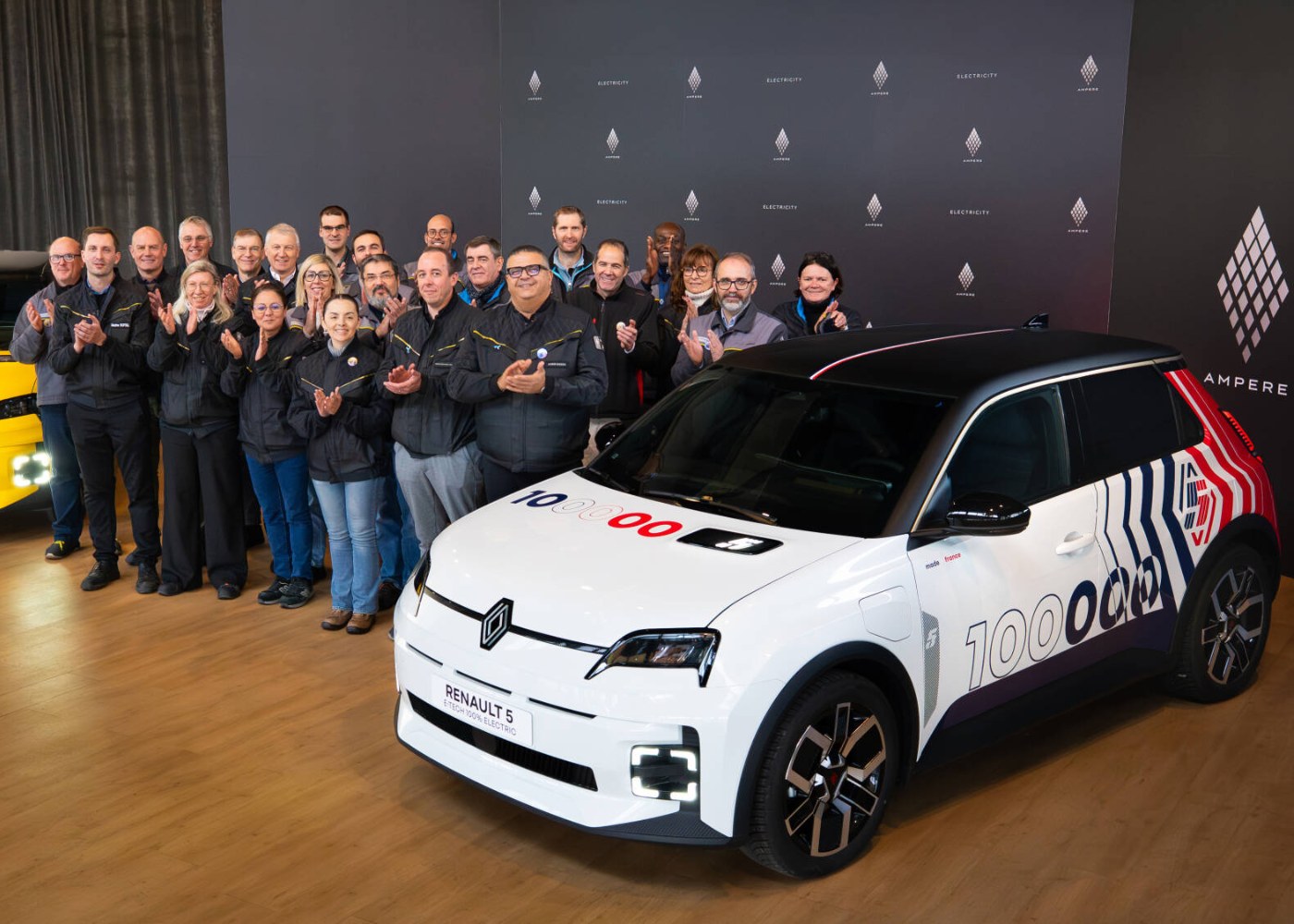 100 mil unidades do renault 5 elétrico