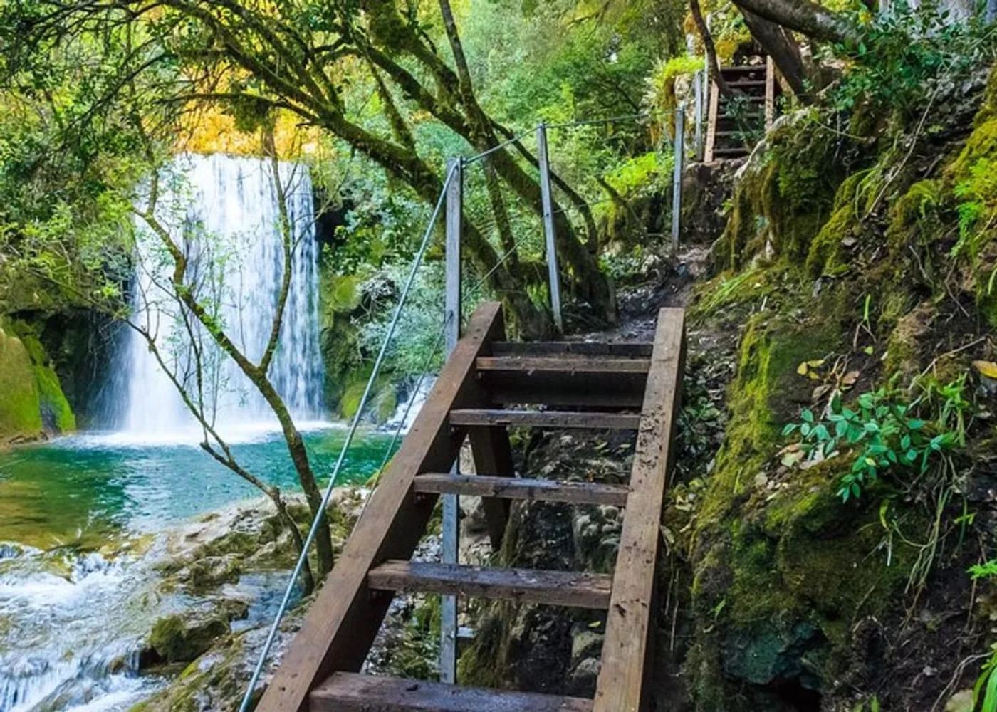 passadiço de rio de mouros