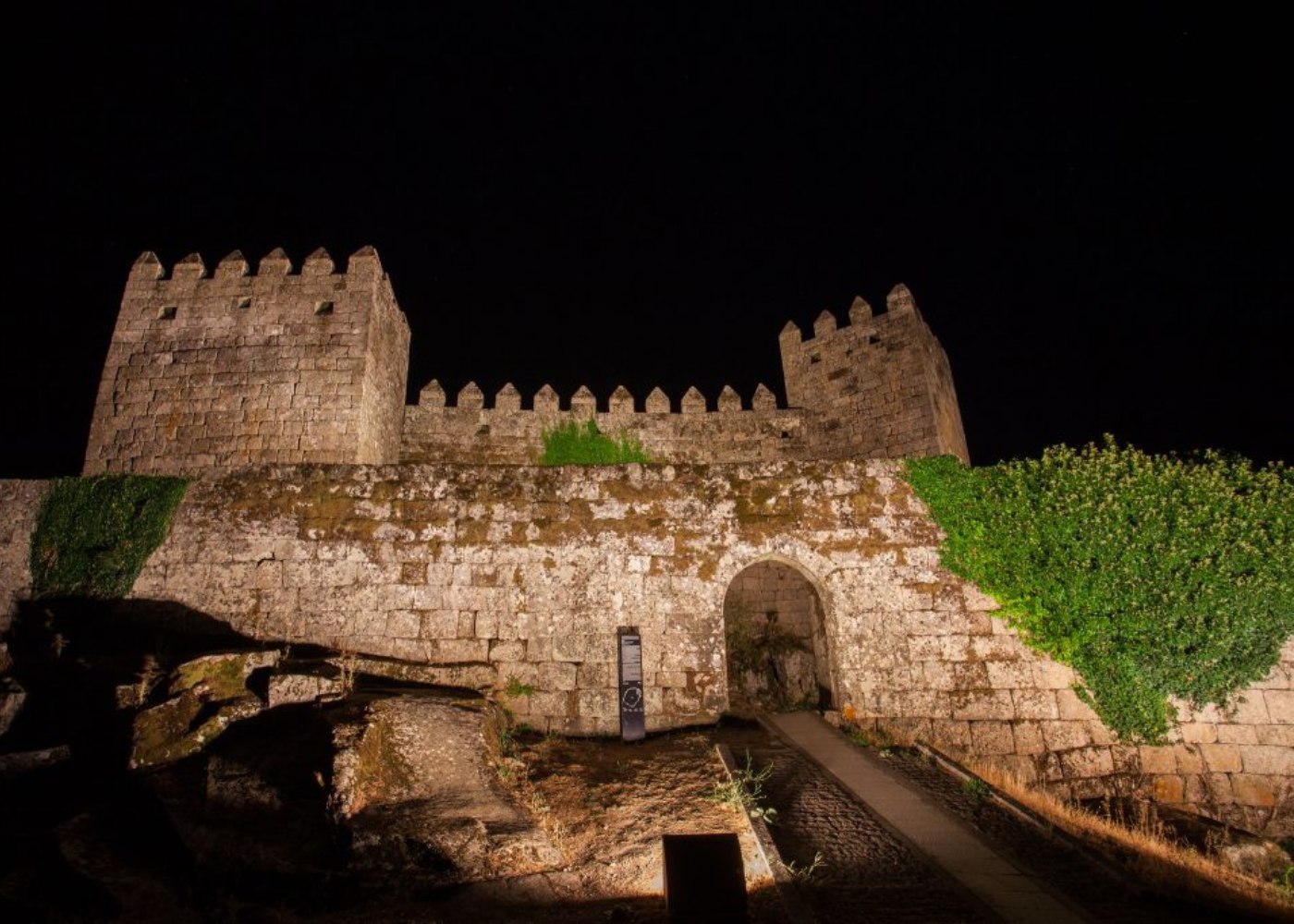 castelo de Trancoso à noite
