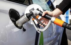 carro a abastecer GPL