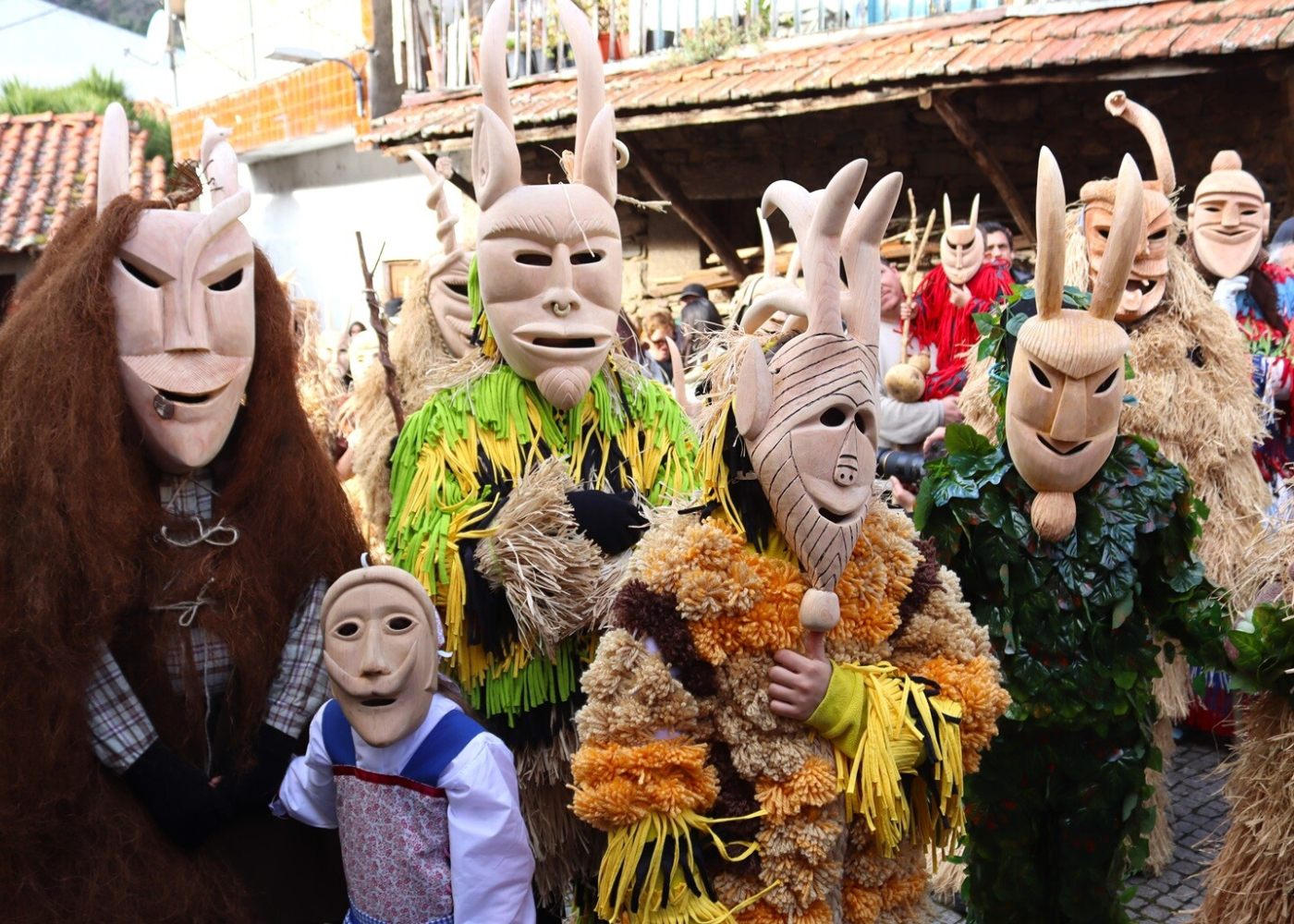 máscaras do entrudo de lazarim