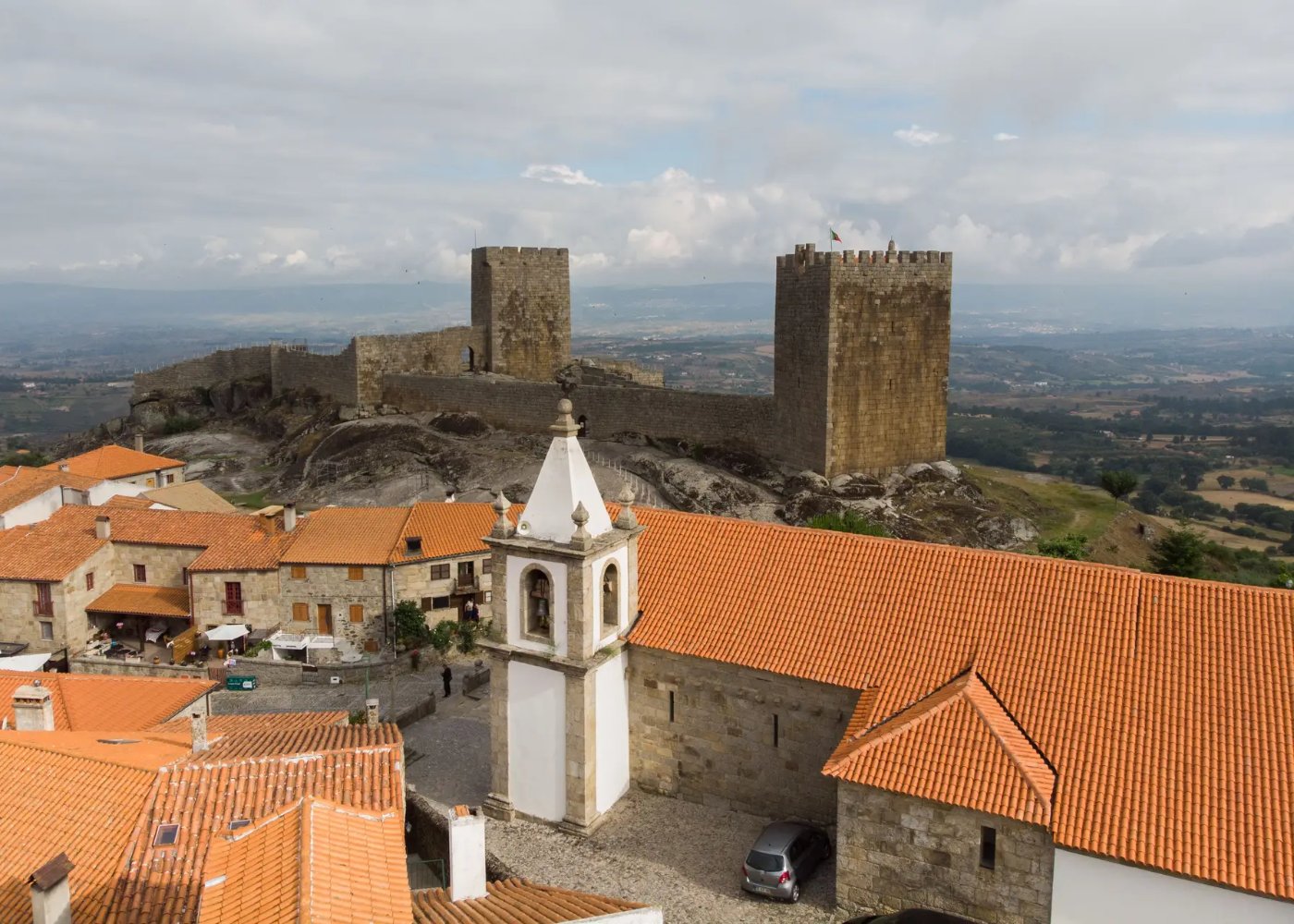 vista de linhares da beira