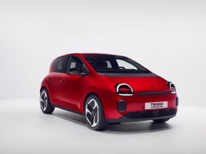 novo twingo vermelho