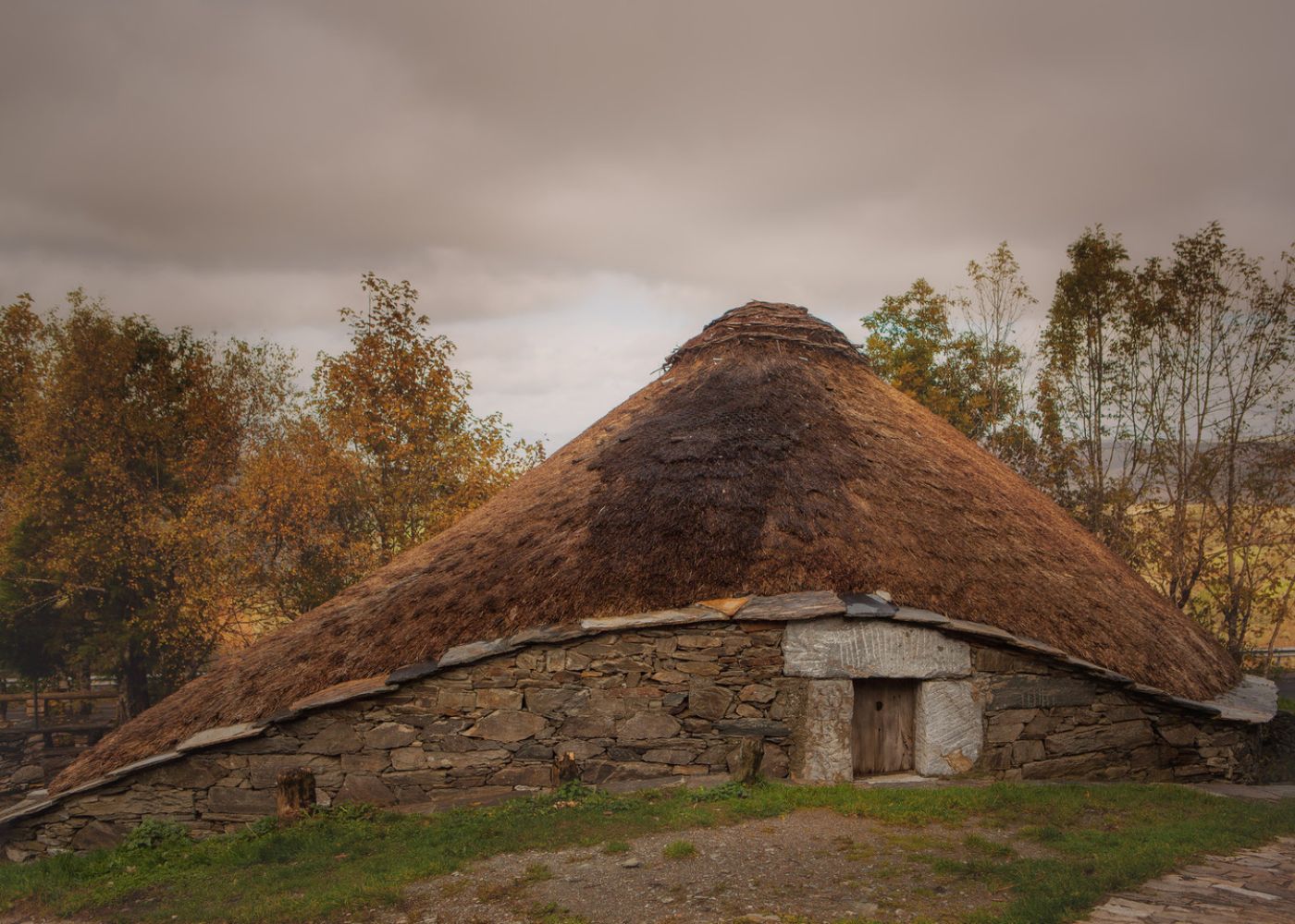 casa antiga na serra do courel