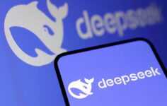 DeepSeek 4