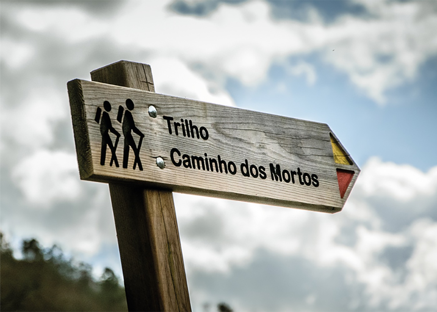 placa do caminho dos mortos