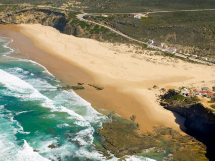 Vista da Praia de Monte Clérigo