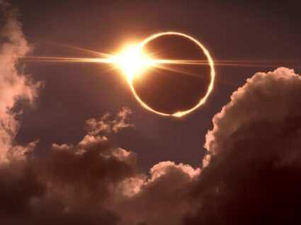 eclipse solar total