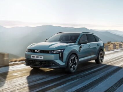 Novo Dacia Striker