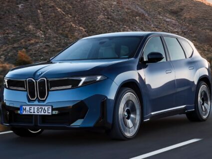 Novo BMW iX3