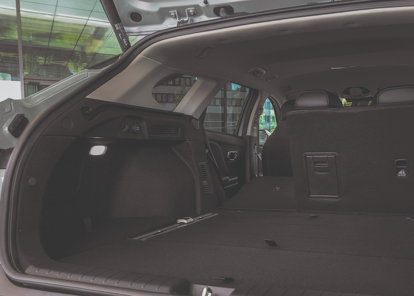 bagageira do Kia K4 sportswagon